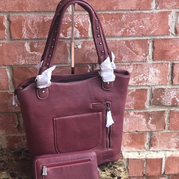 Montana West Trinity Ranch Concealed Carry Tote - Picture 4 of 8